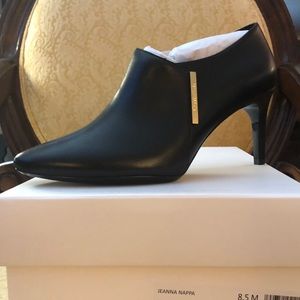 New BlacK CALVIN KLEIN Jeanna Booties Sz 8.5